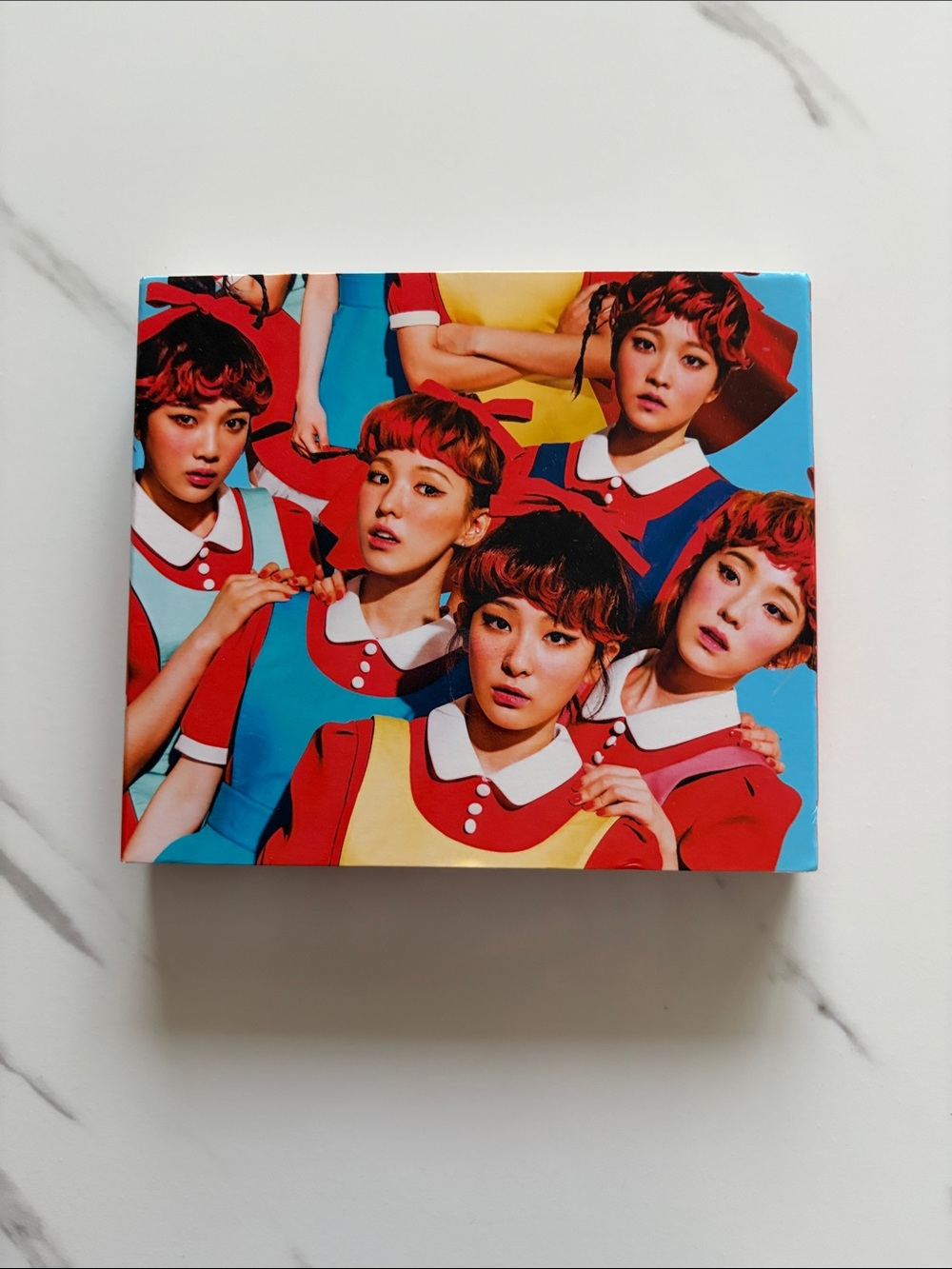 K-POP Red Velvet 1st Album The Red CD + Booklet + Photocard
